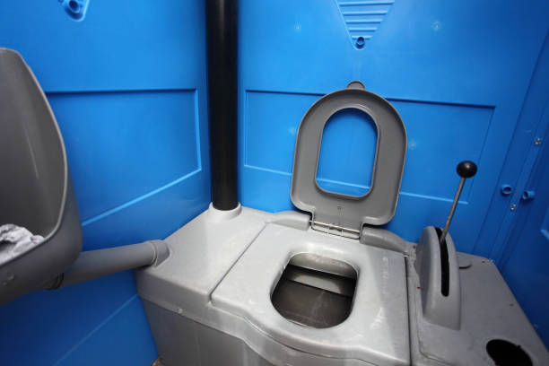 Portable Toilet Options We Offer in Friendswood, TX